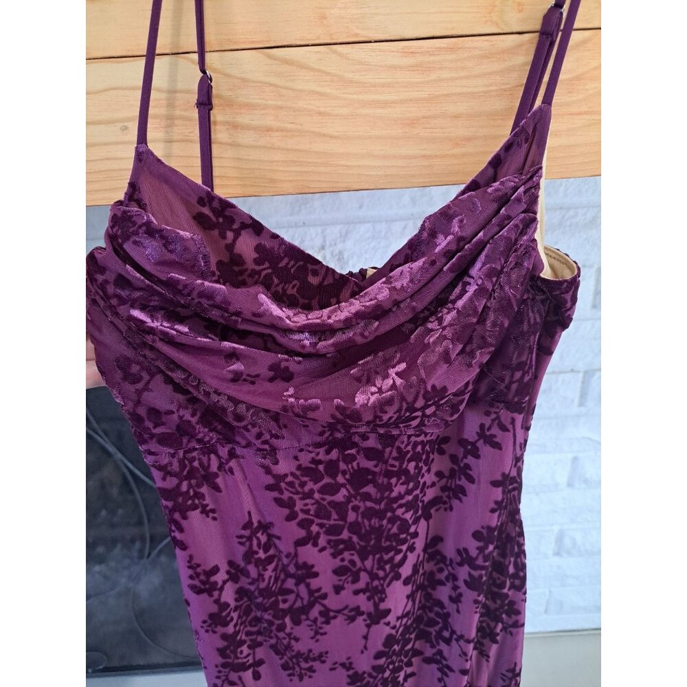 Y2K Purple Velvet Burnout Floral Dress Windsor Cowl Neckline Spaghetti Straps M - Picture 2 of 15